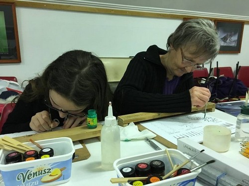 Bútorfestő Közösségpont